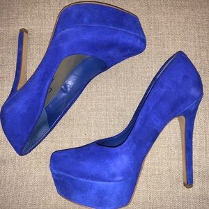 Jessica Simpson platform heels